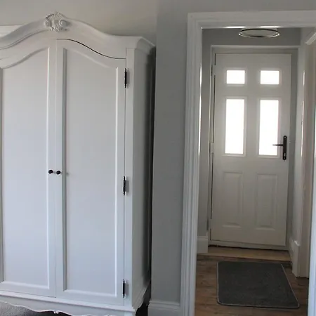 Farfield Apartment